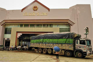 Bộ Công thương hỏa tốc đề nghị địa phương công bố thông tin xuất khẩu trước 12h00 hàng ngày 