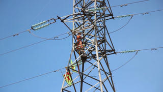 Hoàn thành đường dây 856 tỷ lo điện cho Thủ đô