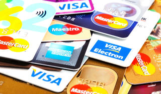 Ngân hàng nào dẫn đầu hoạt động thẻ tại Việt Nam?