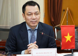 Thứ trưởng Công Thương: Đường dây 500kV giờ như 'tàu' chở hàng