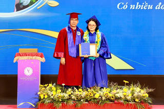 Gần 1.500 tân Cử nhân chính quy Đại học Luật TP HCM nhận bằng tốt nghiệp