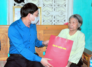 Quảng Ninh luôn biết ơn và tri ân công lao to lớn của thế hệ cha anh đi trước