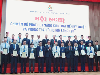 114 cá nhân được công nhận và khen thưởng danh hiệu “Thợ mỏ sáng tạo”