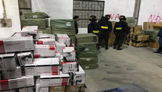 Vụ buôn lậu mỗi ngày hơn 200 tấn hàng hóa tại cửa khẩu Bắc Phong Sinh: Quảng Ninh yêu cầu thay thế cán bộ quản lý