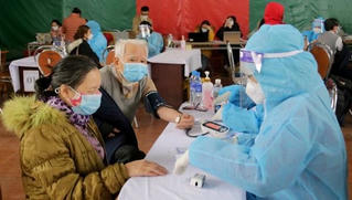 Quảng Ninh thêm 160 người mắc COVID-19, đã tiêm mũi 3 cho 200.733 người 