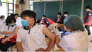 Quảng Ninh chuẩn bị sẵn sàng tiêm vaccine phòng COVID-19 cho trẻ 5-11 tuổi