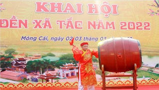 Đông đảo nhân dân tham dự khai hội đền Xã Tắc 