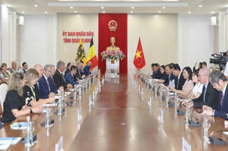 Bộ trưởng đến từ Vương quốc Bỉ ấn tượng với sự phát triển của Quảng Ninh
