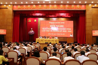 Quảng Ninh quyết tâm giữ vững 8 năm liên tiếp tăng trưởng GRDP trên 2 con số