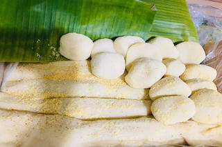 Bánh giầy làng Gàu chinh phục 'thực khách' 