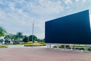 TP Hạ Long lắp đặt thêm 3 màn hình LED cỡ lớn, truyền hình trực tiếp Lễ kỷ niệm 60 năm thành lập tỉnh