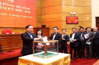 Ông Cao Tường Huy nhận được sự tín nhiệm tuyệt đối giới thiệu kiện toàn chức danh Phó Bí thư, Chủ tịch UBND tỉnh Quảng Ninh