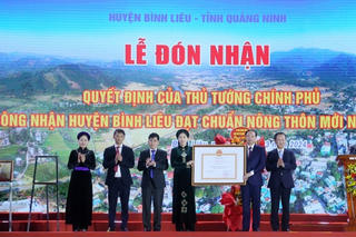 2 huyện của tỉnh Quảng Ninh đón nhận huyện đạt chuẩn Nông thôn mới