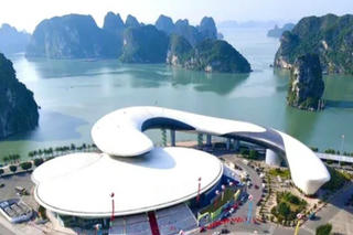 Xây dựng Quảng Ninh trở thành trung tâm du lịch quốc tế