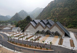 Hà Nội có thêm tuyến cáp treo du lịch từ Chùa Hương sang tỉnh Hoà Bình