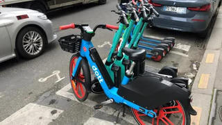 Thủ đô Paris cấm dịch vụ cho thuê xe điện e-scooter