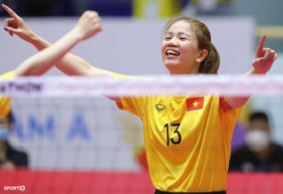 Nữ HLV gặt hái nhiều thành công nhờ tình yêu cầu mây mãnh liệt 