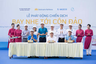 Vietnam Airlines "Bay nhẹ tới Côn Đảo": Tiên phong bảo vệ môi trường, phát triển du lịch bền vững 