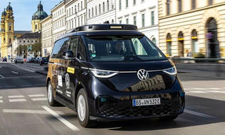 Volkswagen sắp tung robotaxi tự hành 