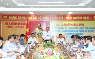 Phó Thủ tướng Trương Hoà Bình làm việc với ngư dân Hà Tĩnh về việc bồi thường thiệt hại do sự cố môi trường