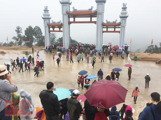 Giao thông thuận tiện, tỉnh Bắc Giang không thu phí tham quan Tây Yên Tử