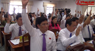 Nguyên Thứ trưởng Bộ Tư pháp Lê Tiến Châu được bầu làm Chủ tịch UBND tỉnh Hậu Giang