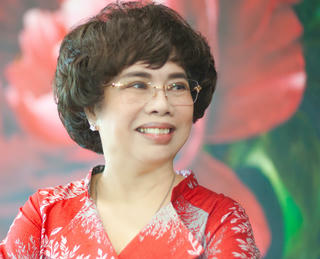 Anh hùng Lao động Thái Hương được tôn vinh tại chương trình Vinh quang Việt Nam
