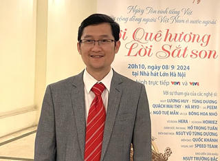 TS Nguyễn Thế Dương: Miệt mài giữ sợi dây gắn bó kiều bào trẻ với nguồn cội