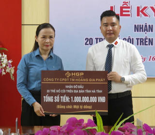 Tâm hướng thiện của doanh nhân làm “bố đỡ đầu” cho hàng trăm đứa trẻ