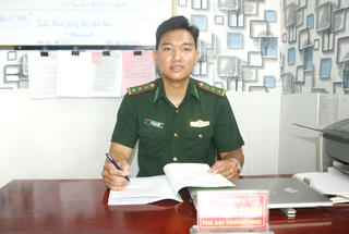 Thượng úy Lâm Quốc Chuẩn: Đưa chính sách pháp luật đến từng khóm, ấp