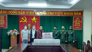  Báo PLVN cùng Công ty Gia Phát Hưng trao tặng số sữa trị giá gần 01 tỷ hỗ trợ Quảng Ninh chống dịch