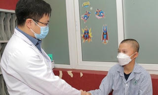 Kích hoạt báo động đỏ cứu nam thanh niên bị chấn thương não nguy kịch 