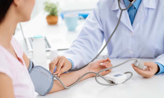 Lao động nữ khám sức khỏe định kỳ sẽ được khám thêm phụ sản từ 20/6