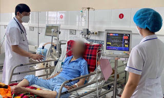 Cụ ông 71 tuổi mắc COVID-19 thoát 'cửa tử' ngoạn mục 