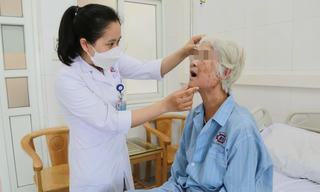 Đau sưng má nhiều ngày nên khám ngay để tránh bệnh nguy hiểm