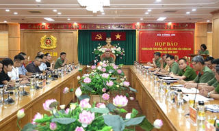 Bộ Công an cảnh báo về "Hội thánh đức chúa trời", nhóm "Năng lượng gốc" 
