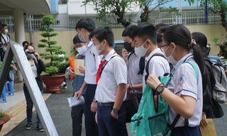 9 trường ở Hà Nội không được tuyển sinh lớp 10