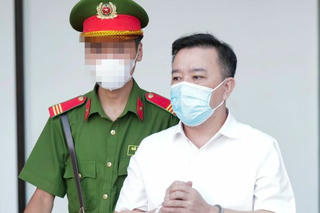 Sơ thẩm vụ án “Chuyến bay giải cứu”: Nỗi ân hận trong những lời nói sau cùng