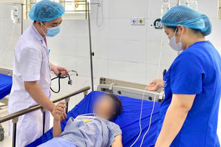 2 bệnh nhân nguy kịch vì ngộ độc thuốc diệt cỏ