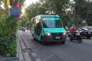 Băn khoăn hiệu quả của xe buýt 