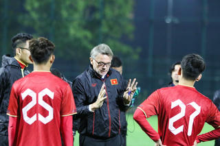 Hãy để thời gian trả lời