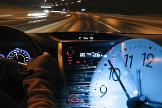 'Khung giờ tử thần' - nỗi ám ảnh với tài xế