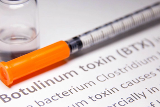 2 trẻ nghi ngộ độc Botulinum cùng ăn một bữa tiệc tất niên