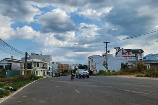 Đoàn Đại biểu Quốc hội Lâm Đồng phát hiện vi phạm tại một số dự án bất động sản