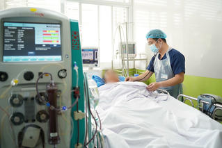  Nam thanh niên phải nhập viện lọc thận sau khi chạy Marathon