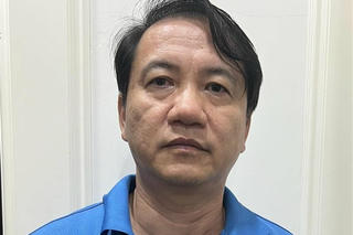 Bắt nguyên Cục trưởng Điện lực và Năng lượng tái tạo Phương Hoàng Kim