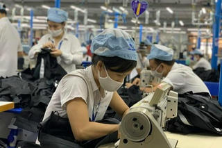 Bổ sung chính sách để việc hiếm muộn con không là gánh nặng