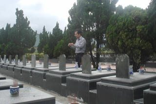 Thầm lặng những hành trình tìm kiếm mộ liệt sĩ thời số hóa