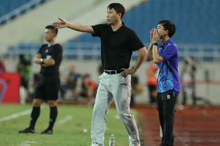 Vẫn chờ 'bộ mặt mới' của đội tuyển Việt Nam 