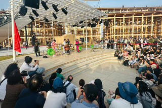 Quảng bá văn hóa Việt ra thế giới 